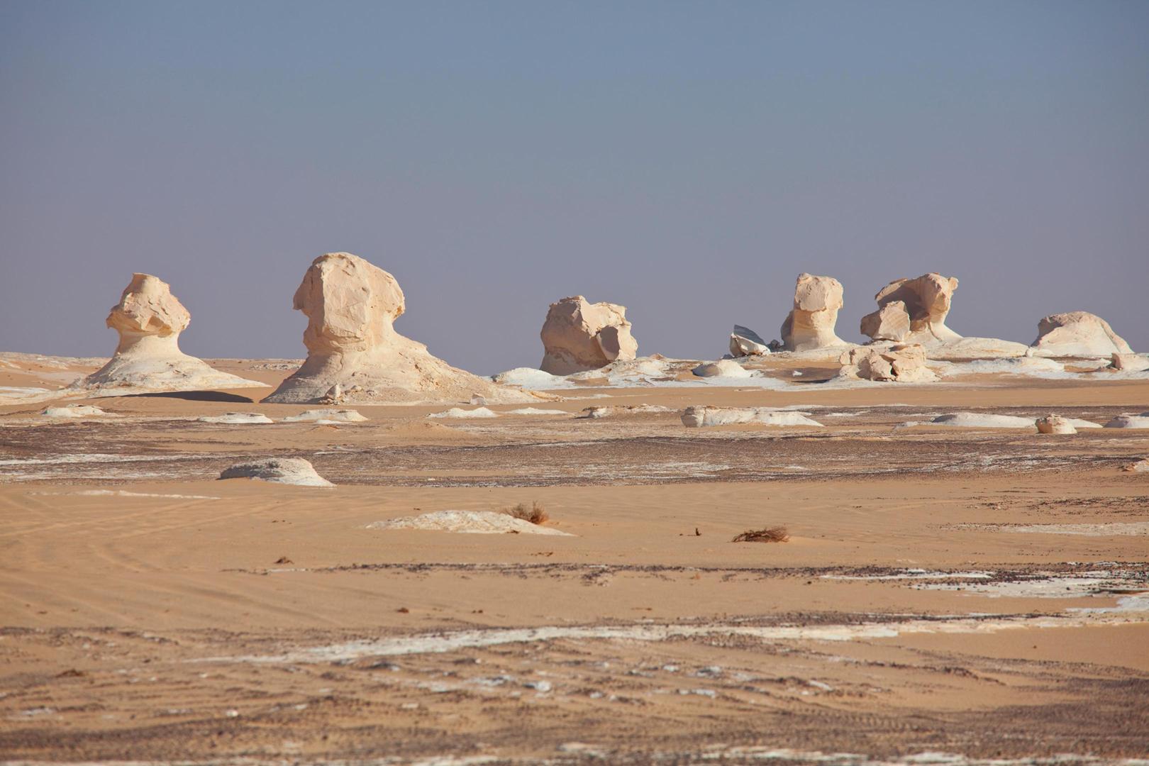 white desert in egypt 2025 01 09 02 51 17 utc 1